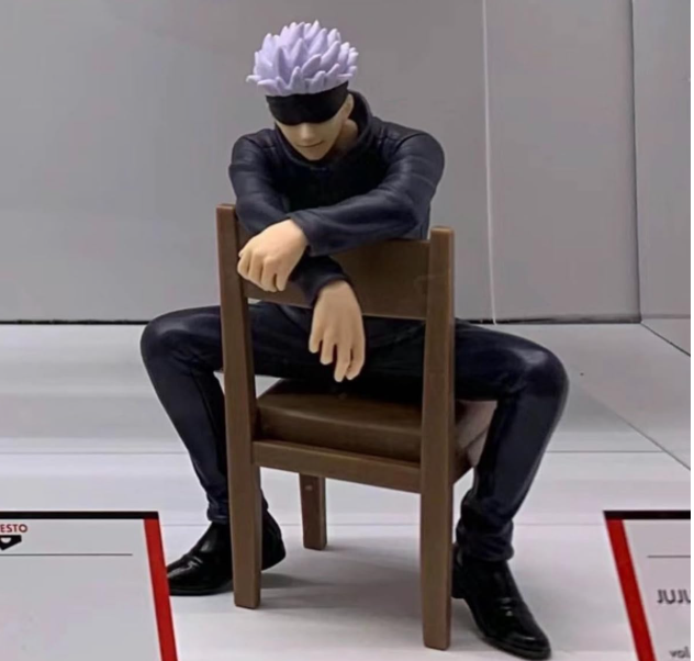 Jujutsu Kaisen Gojo Satoru Action Figure 11 cm Collectible Sitting on Chair